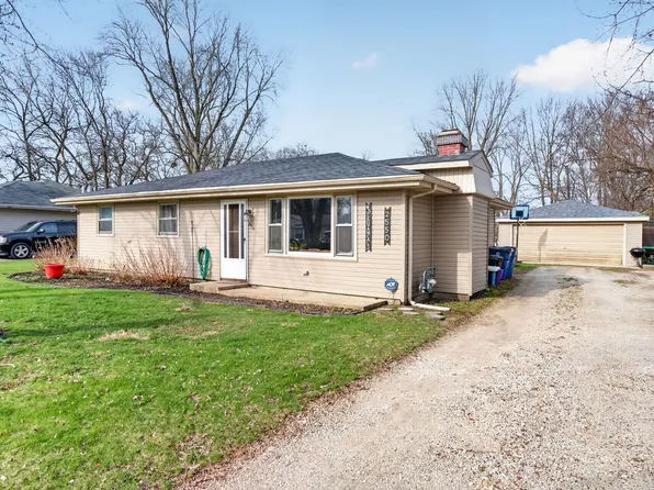 2550 Garden Ct, Joliet, IL 60435