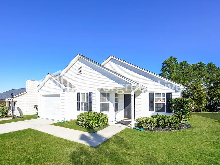 107 Sterling Hills Cir — Photo 15