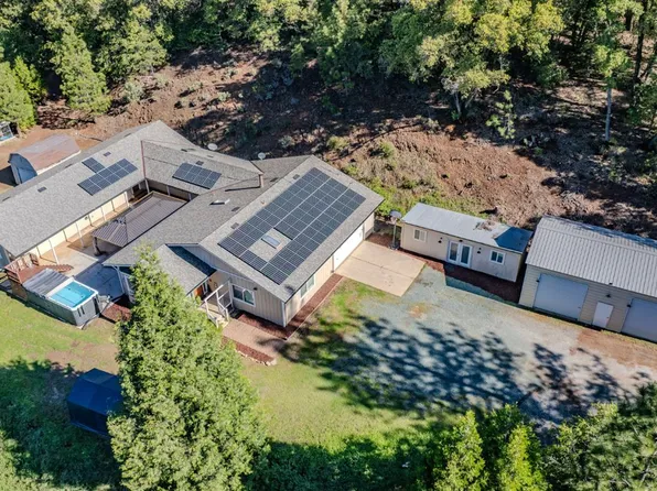 12511 Tabeaud Rd, Pine Grove, CA 95665