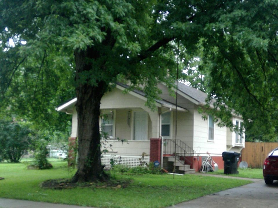 1st image of 540 SE Burr St