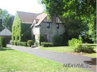 2620 Crestway, Utica, NY 13501