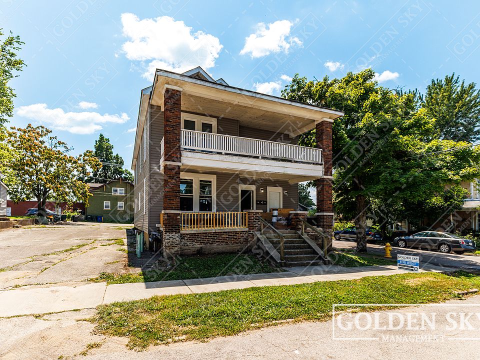 1st image of 823 W Main St