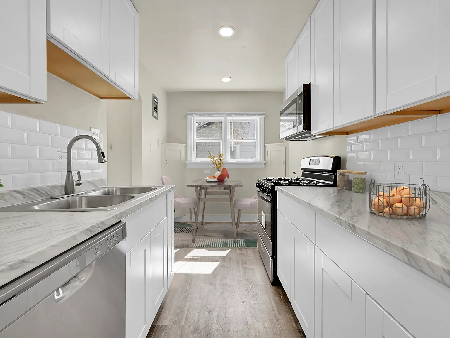 2 bed, 1200 sqft, $2,995 — Photo 3