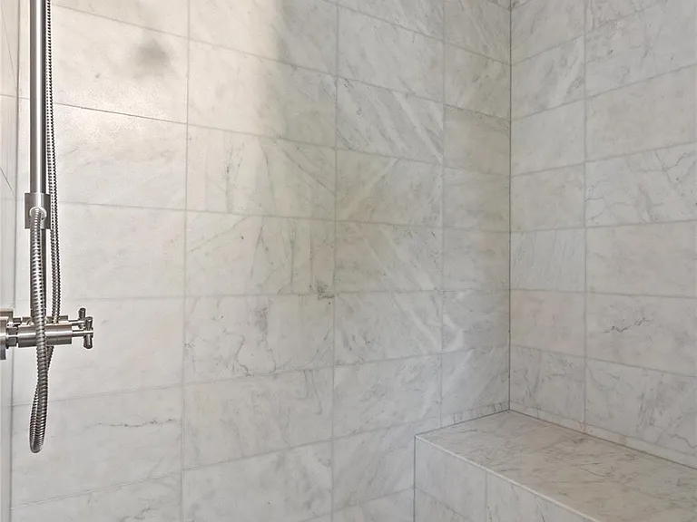 2704 Mountain Laurel Dr — Photo 16
