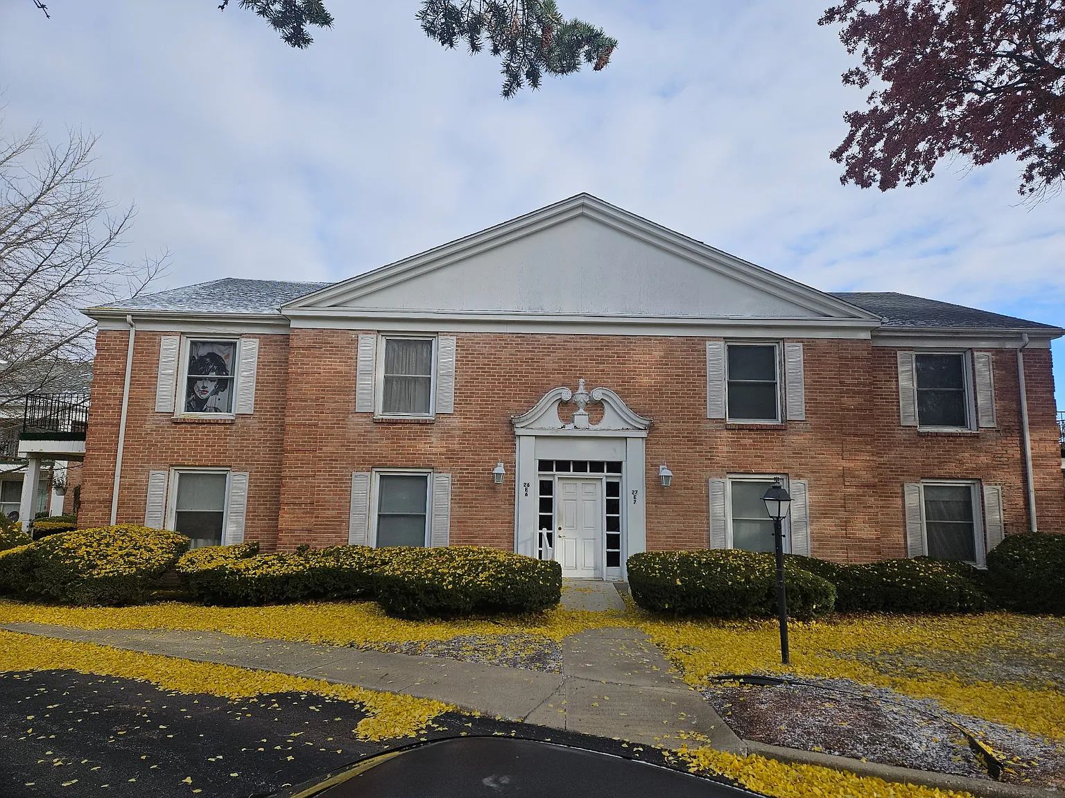 Coachlite Apartments — Photo 3