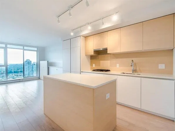 652 Whiting Way #2003, Coquitlam, BC V3J 0K3