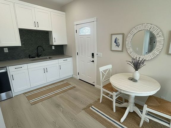 5th image of 704 I St #706