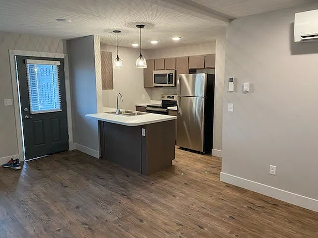 1920 S Johnson St #202 — Photo 3