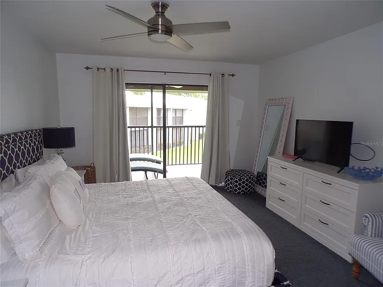 1461 Aqui Esta Dr #B-4 — Photo 15