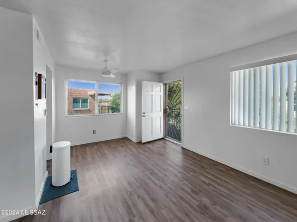 6641 E Calle Alegria, Tucson, AZ 85715