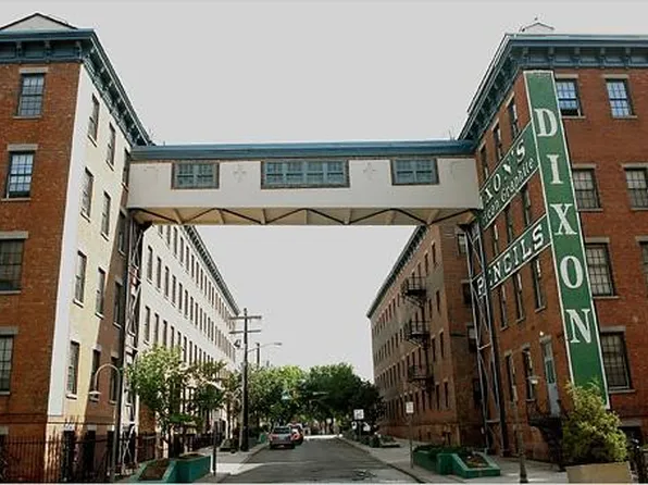 342 Monmouth St, Jersey City, NJ