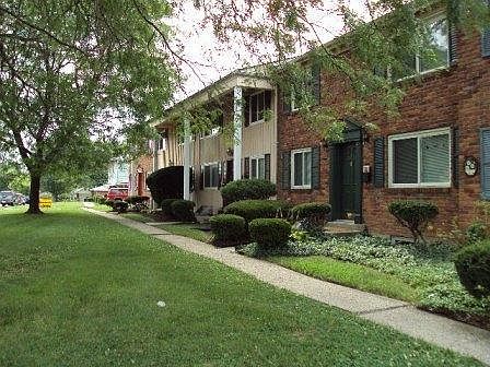1st image of 2624 Parklawn Dr APT 13