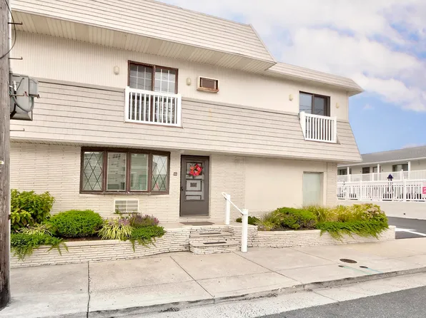 9401 Pacific Ave APT 30A, Margate City, NJ 08402