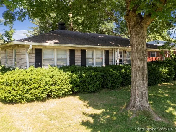 1012 Allison Lane, Jeffersonville, IN 47130