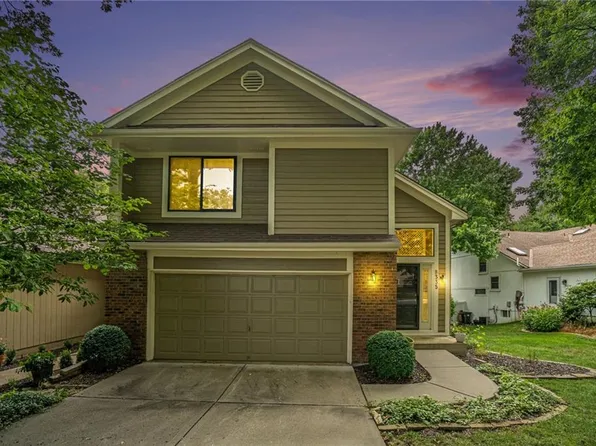 8335 W 121st St, Overland Park, KS 66213
