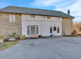 165 Nursery Rd, Kempton, PA 19529