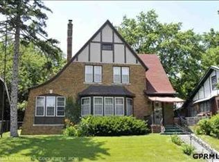 6610 N 31st Ave, Omaha, NE 68112