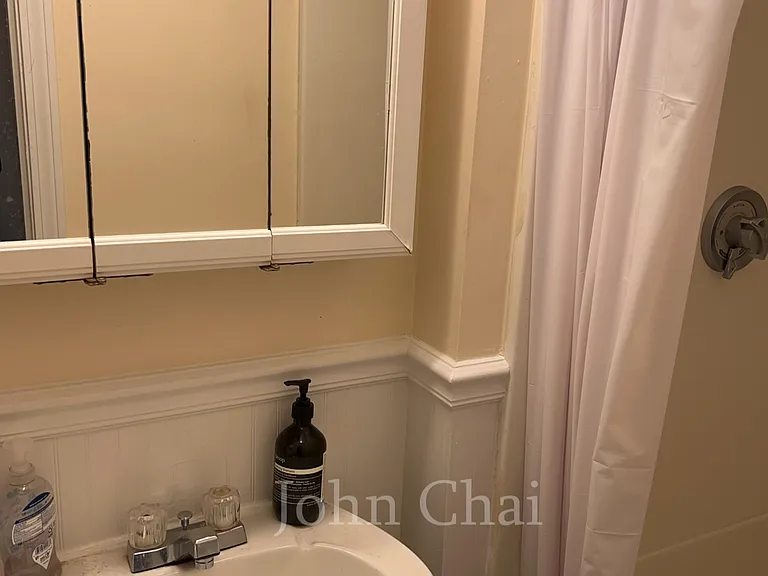 48 Cummings Rd #3 — Photo 5