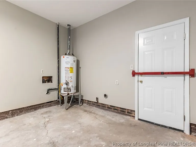 4418 Spinel Dr — Photo 27