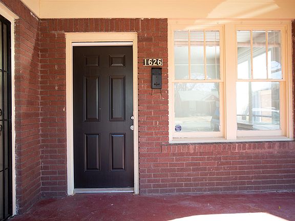 2nd image of 1626 Gum St