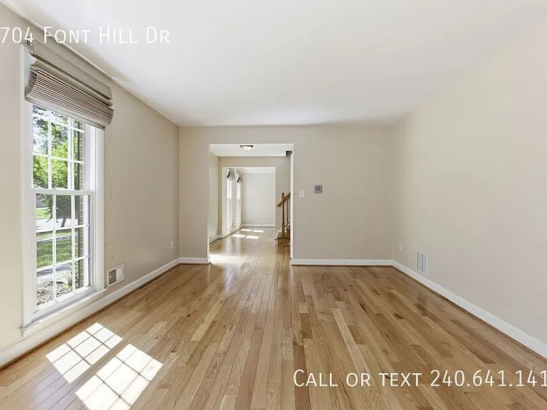 3704 Font Hill Dr — Photo 2