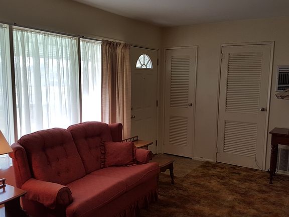 2nd image of 1236 Bernard Ave