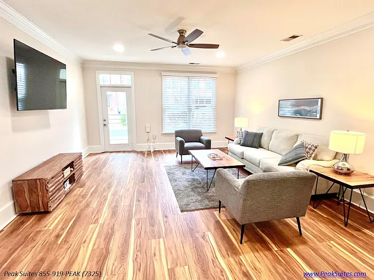 201 Finsbury St #103 — Photo 3