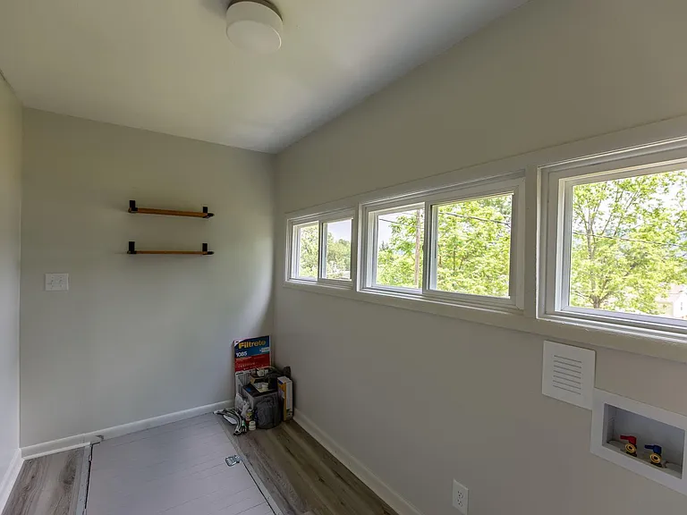 432 Cypress St — Photo 16