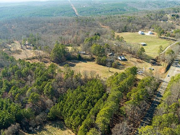 5th image of 170 Sperin Cabinet Rd