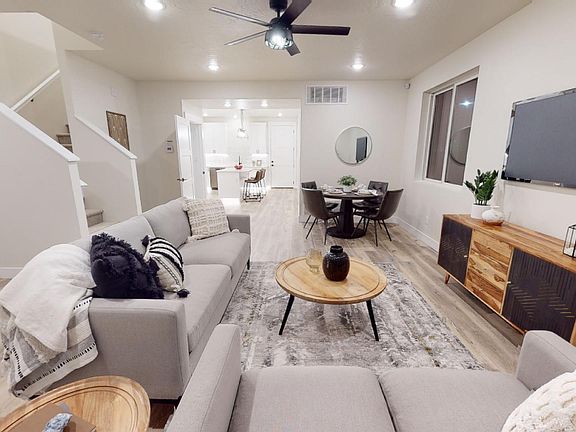 3rd image of 899 S Lincoln Ave #6