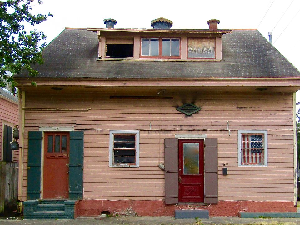 1st image of 2447 Dauphine St