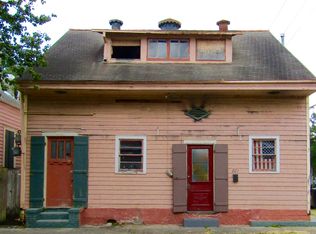 2447 Dauphine St, New Orleans, LA 70117
