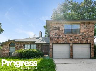 6510 Devine Dr, Arlington, TX 76001