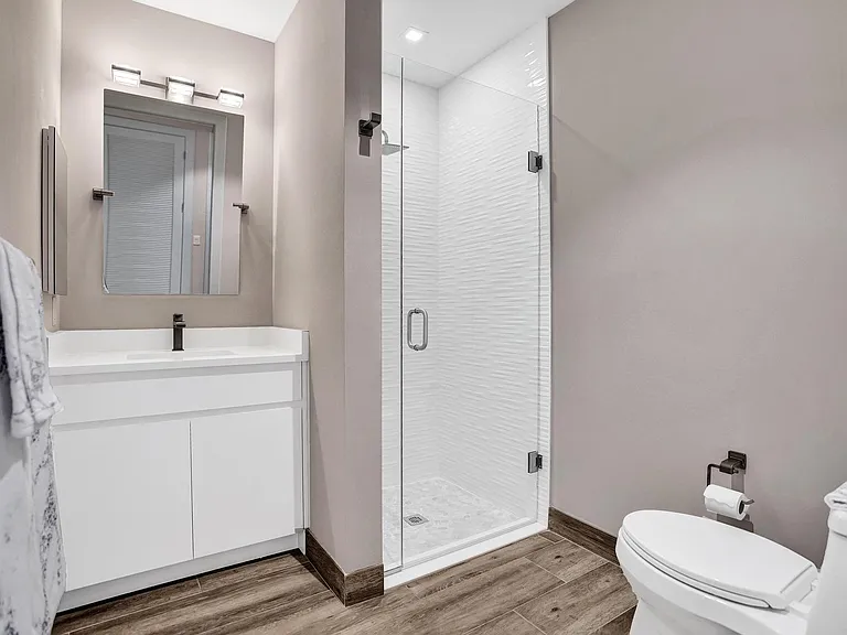 41 SW Seminole St #310 — Photo 10