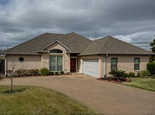 4502 Amber Stone Ct, College Station, TX 77845