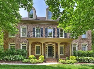 7319 Stonehaven Dr, Waxhaw, NC 28173