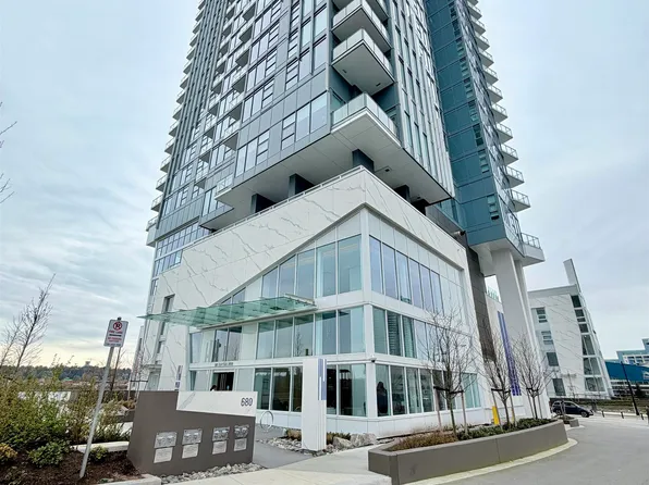 680 Quayside Dr, New Westminster, BC V3M 6Z6