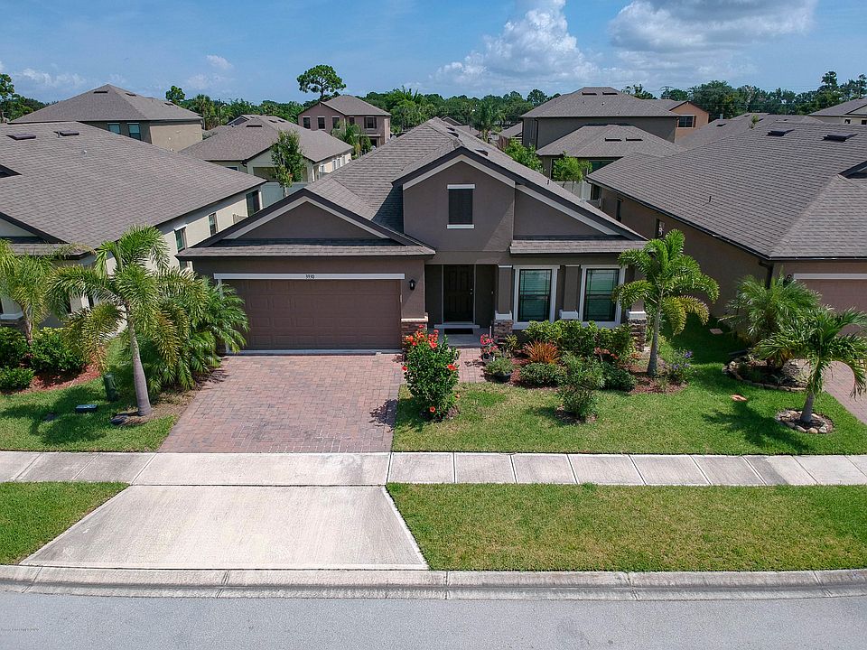 1st image of 3930 Harvest Cir