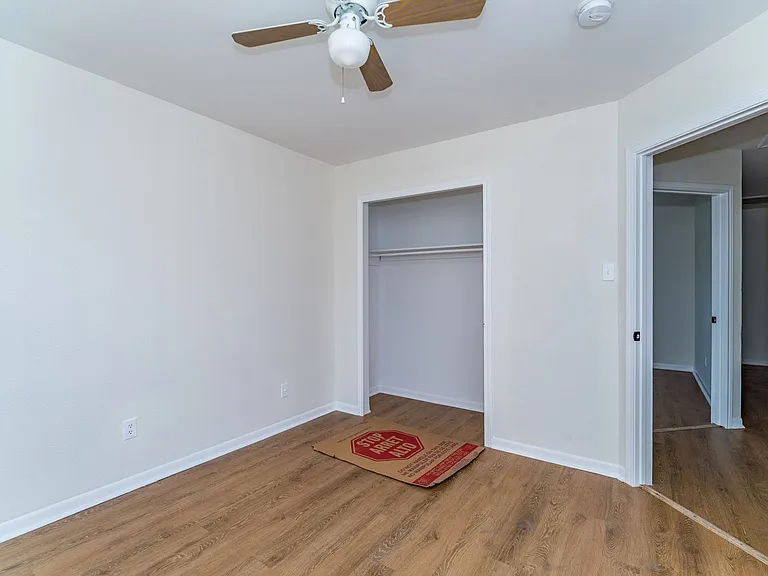 610 Virginia Blvd #2 — Photo 15