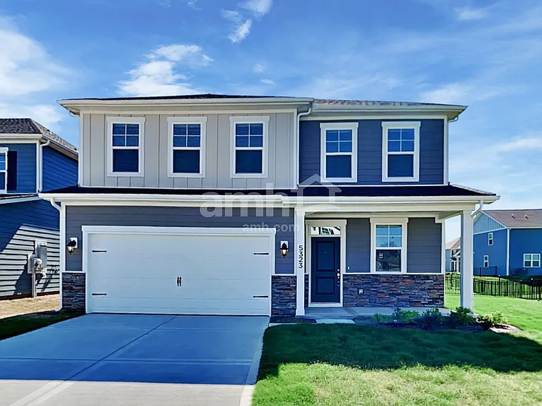5323 Trust Dr — Photo 1
