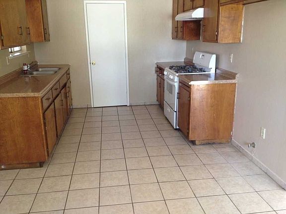 3rd image of 2569 Bardolino Dr