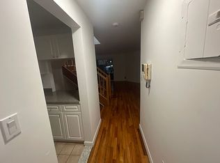 67-104 Austin St #1A, Forest Hills, NY 11375