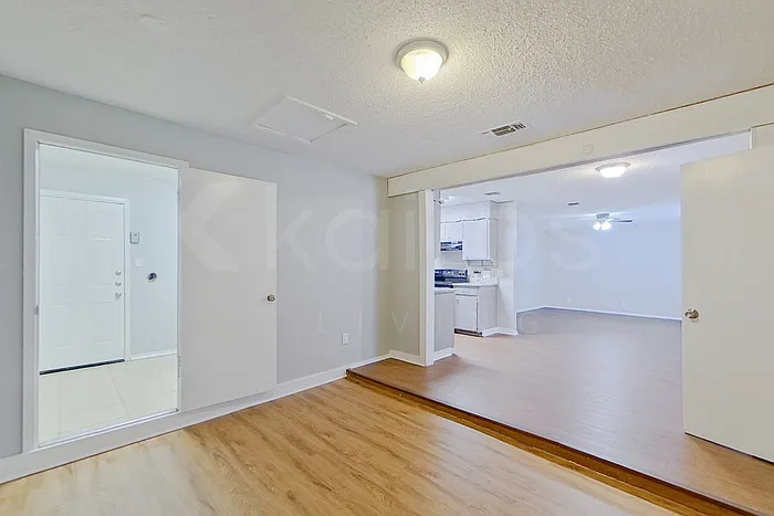 923 Kimbrough St — Photo 10