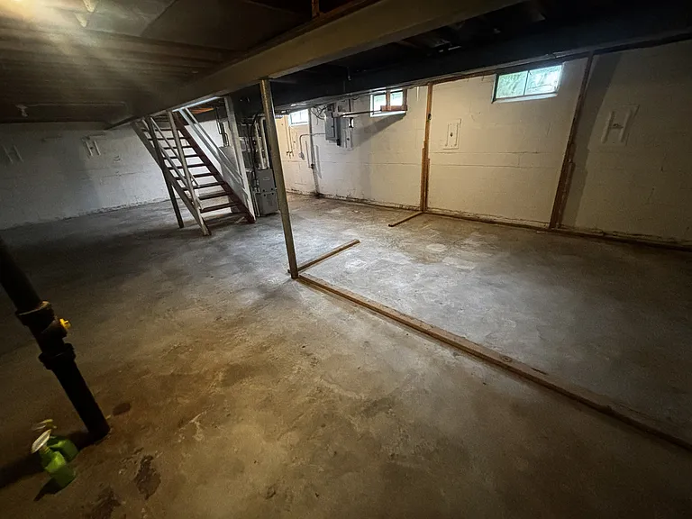 1713 Cole Creek Dr — Photo 12