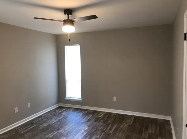 207 Weddell St APT 3, Columbia, SC 29223