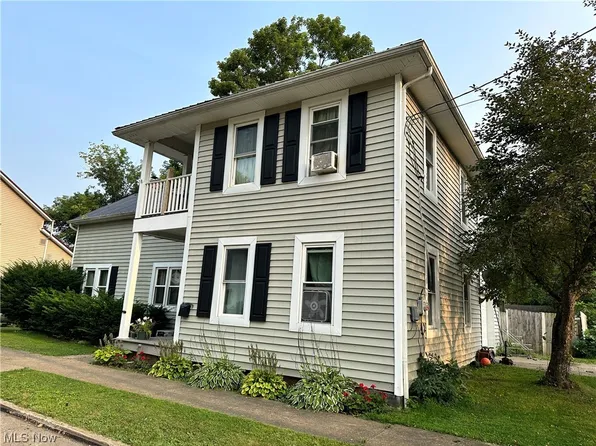 114 Main St, Glenmont, OH 44628