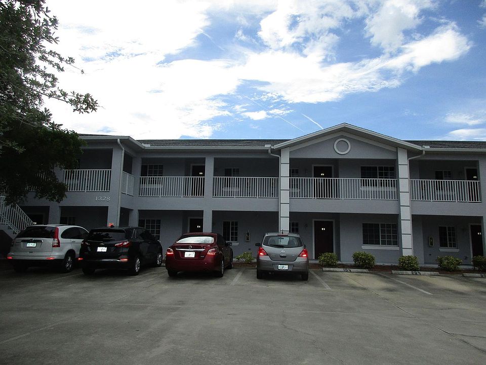 1st image of 1328 SE 8th Ave APT 203