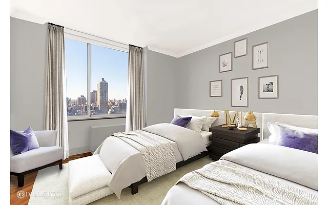 Sold by Douglas Elliman | media 21