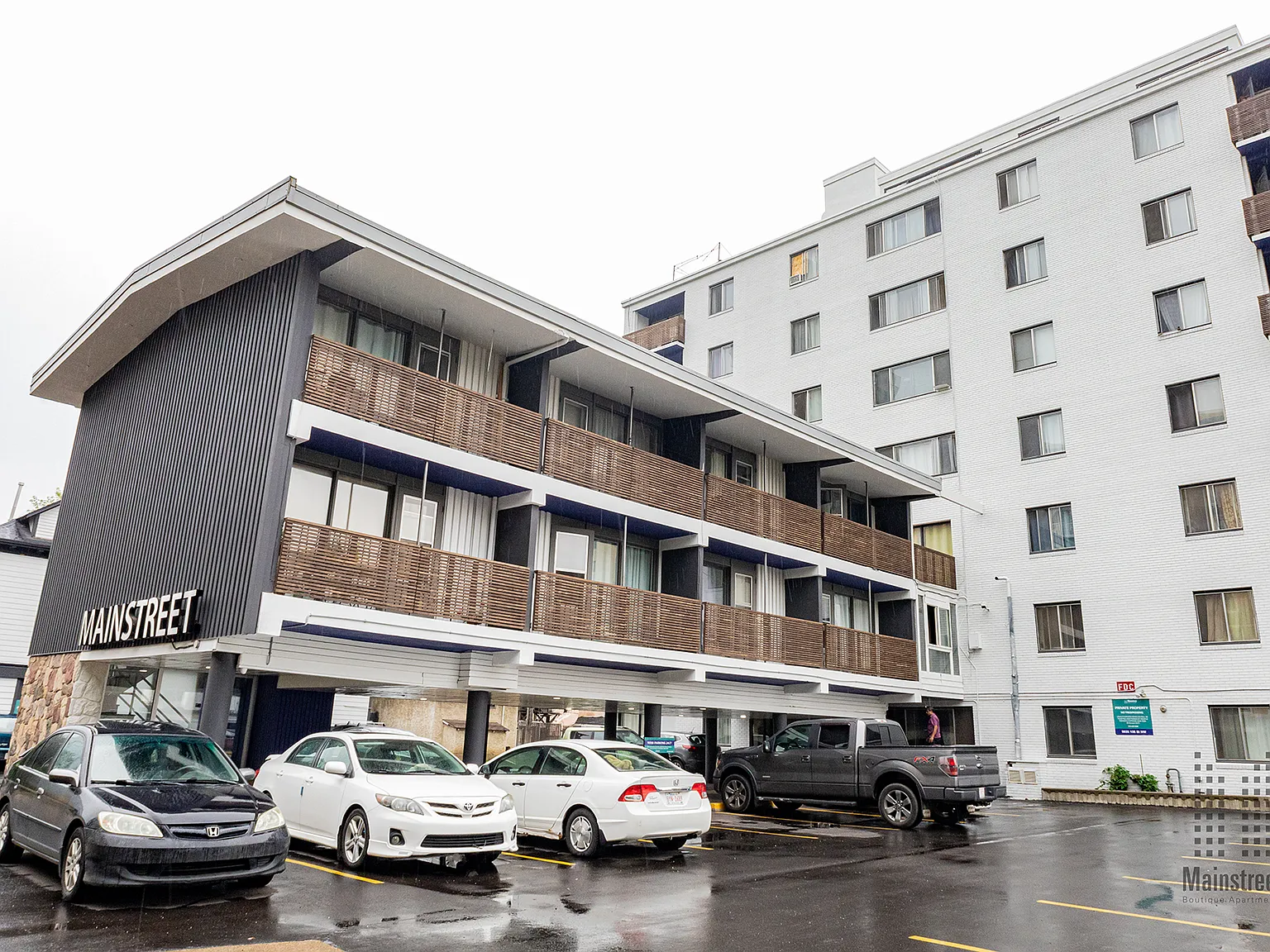 Downtown Edmonton Apartments — Photo 2