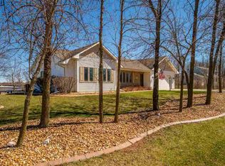 4396 Swallow Banks Ln, Oshkosh, WI 54904